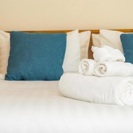 Aparthotel Riviera: Spacious 3-Bedroom with Sea View in Old Town Nice Exterior photo