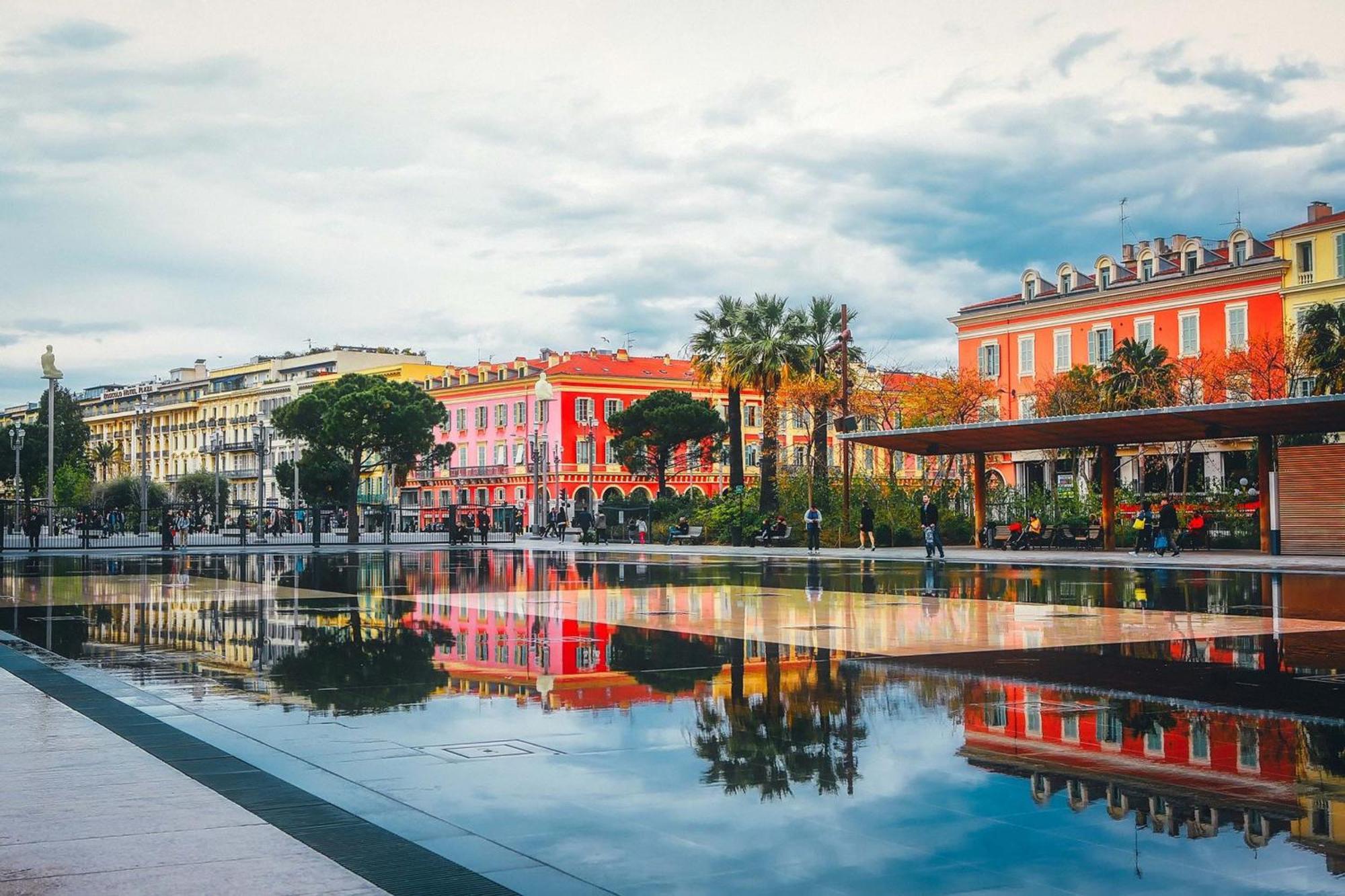 Aparthotel Riviera: Spacious 3-Bedroom with Sea View in Old Town Nice Exterior photo